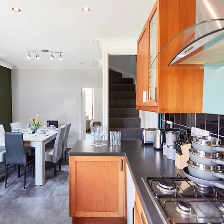 Haven Nr Centre * Leeds (West Yorkshire)