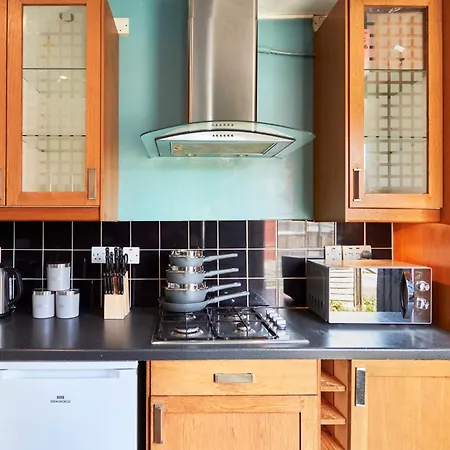 Апартаменти Haven Nr Centre